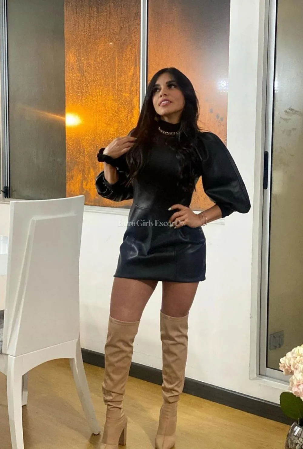 Celine Bcbg - Escort Neuilly-sur-Seine